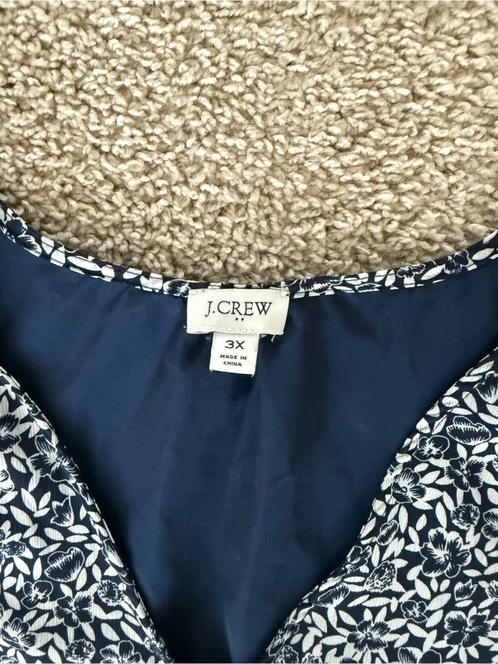 J CREW V-Neck Short Sleeve Floral Blouse - Women’s 3X